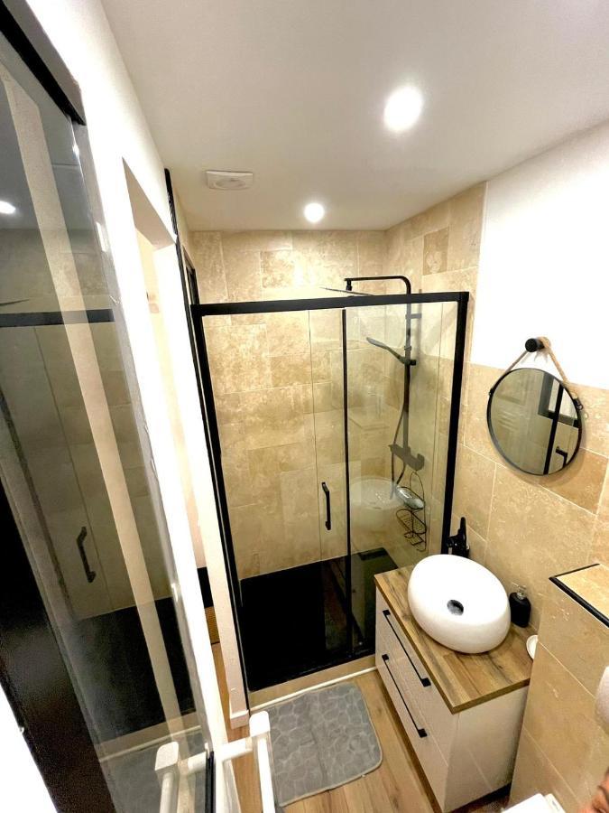 Appartement Cosy Proche Du Port Nizza Kültér fotó